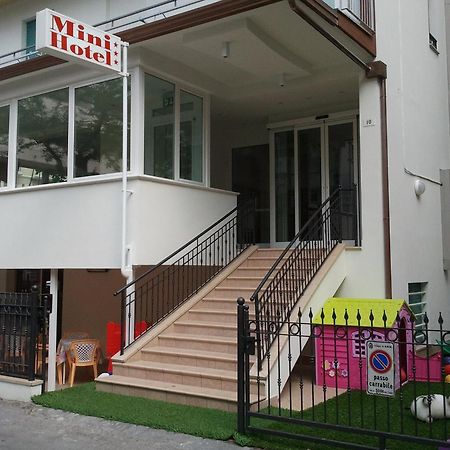 Mini hotel Rimini Kültér fotó